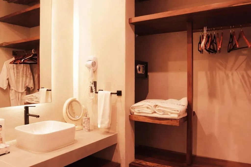 Beach House For 10 Guests - Casa Del Mar - Playacar Playa del Carmen 0*,  México